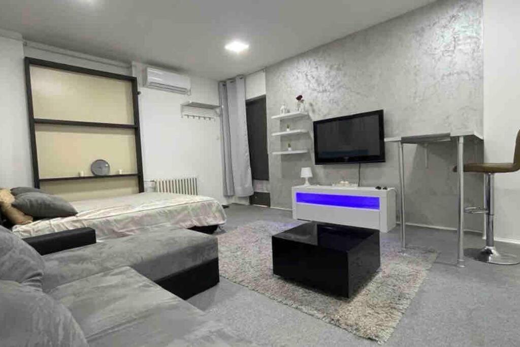 Апартаменти Dorcol Lux Studio Белград Екстер'єр фото